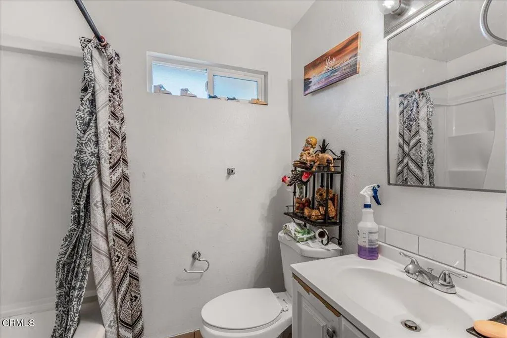 Oxnard, CA 93033