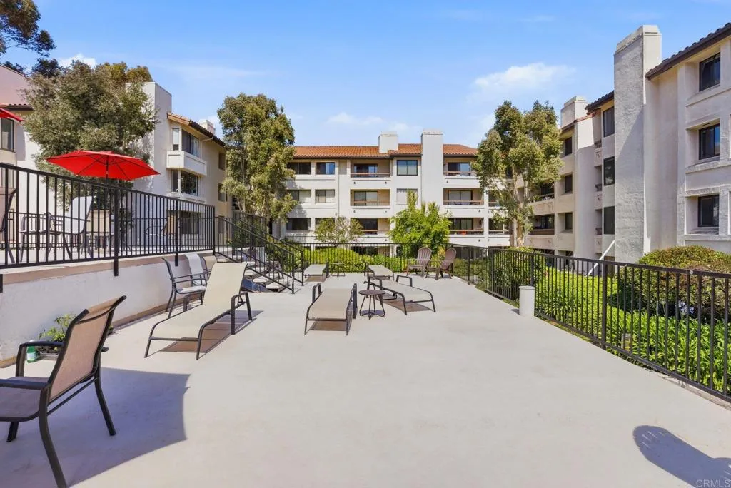 https://cdn.realtyfeed.com/cdn/127/306719415/4c1ecf6cee30abb051104e30a1ce1a93.webp