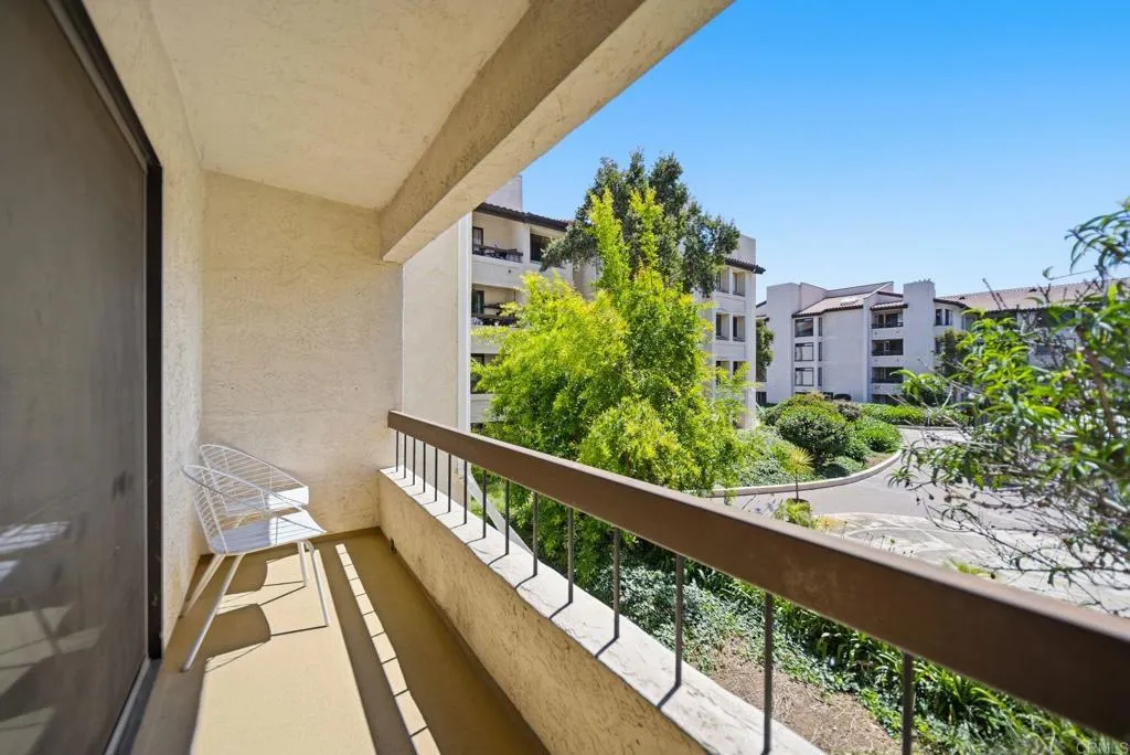 https://cdn.realtyfeed.com/cdn/127/306719415/71d41d44f55e27a327a63b7a4a87bfb6.webp