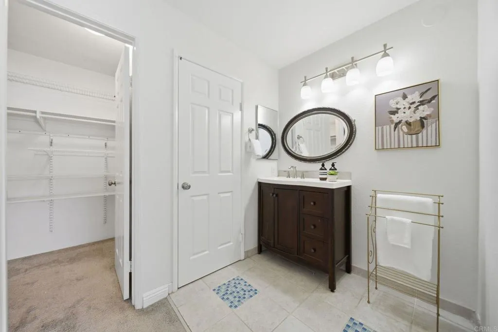 https://cdn.realtyfeed.com/cdn/127/306719415/d2ca3c429d06cecfccf2ccc0753c3301.webp