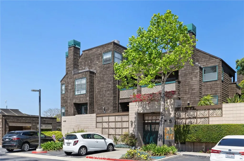 https://cdn.realtyfeed.com/cdn/127/306719418/b5dd7acfd09715e5b39c679c0159dd91.webp
