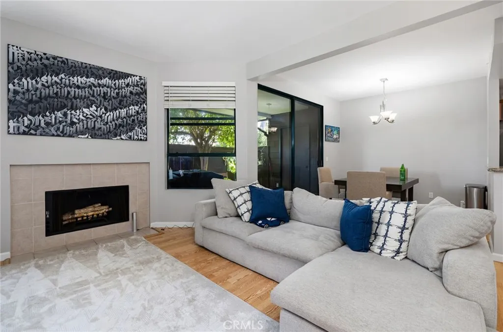 https://cdn.realtyfeed.com/cdn/127/306719418/fd68701ca7cbc080a62ec3f6e8e3cf95.webp