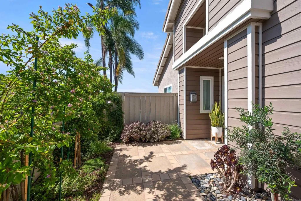 https://cdn.realtyfeed.com/cdn/127/306719442/2f5922beb7fa9cc2e1d42a4192fd66b2.webp