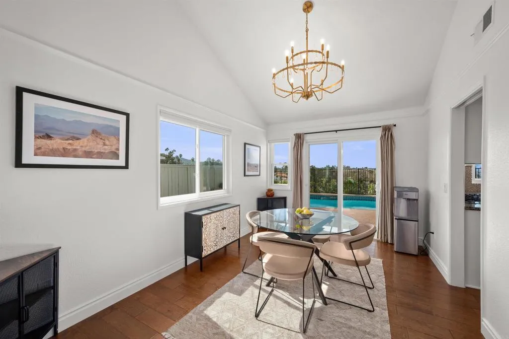 https://cdn.realtyfeed.com/cdn/127/306719442/f8c9bbd7269e8c9e067fa50fe8824c11.webp