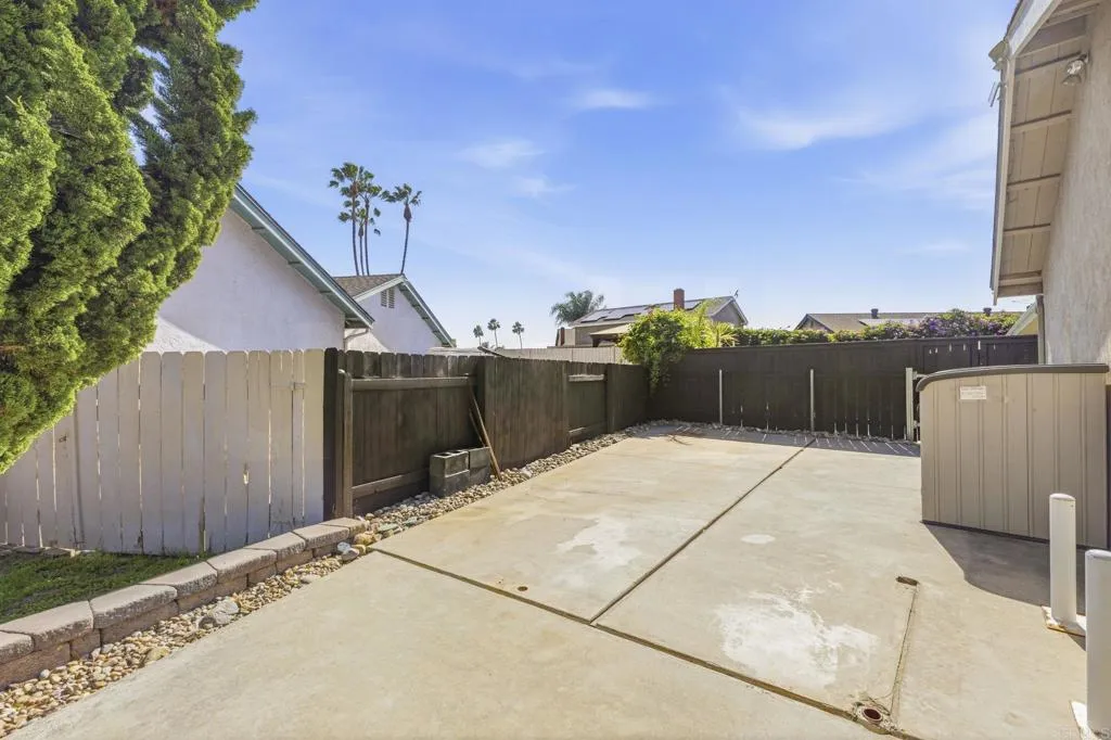 https://cdn.realtyfeed.com/cdn/127/306719443/292e1c564cfa4e037eab7bfad5983046.webp