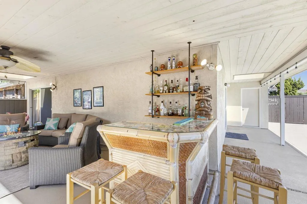 https://cdn.realtyfeed.com/cdn/127/306719443/3e905a9ac1e652bf7048bbd7f64500ea.webp