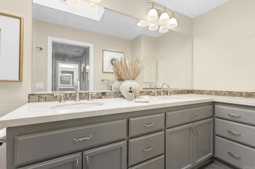 https://cdn.realtyfeed.com/cdn/127/306719443/94f32395c4b799d58984a178c93c1ebe.webp