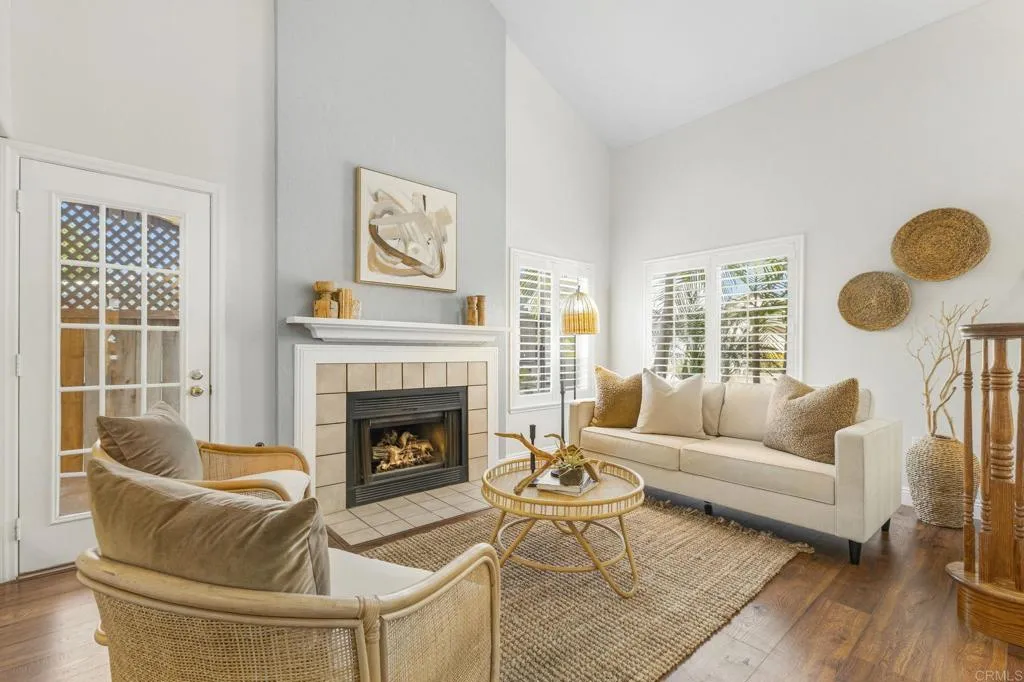 https://cdn.realtyfeed.com/cdn/127/306719443/db4fcbffc71f42db952dc2659eeef759.webp