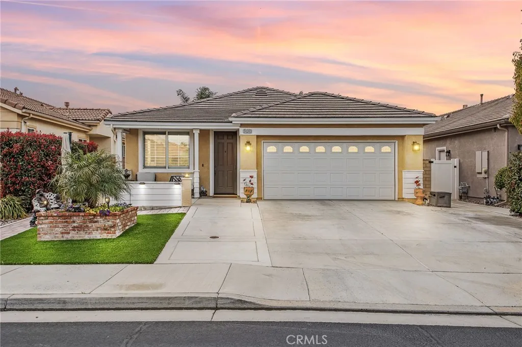 Menifee, CA 92584