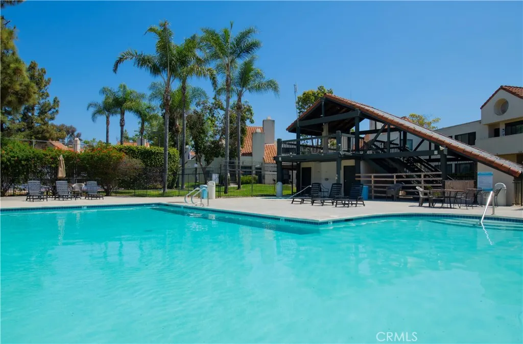 https://cdn.realtyfeed.com/cdn/127/306719463/d89e0c125e02facadd9126d613d60272.webp