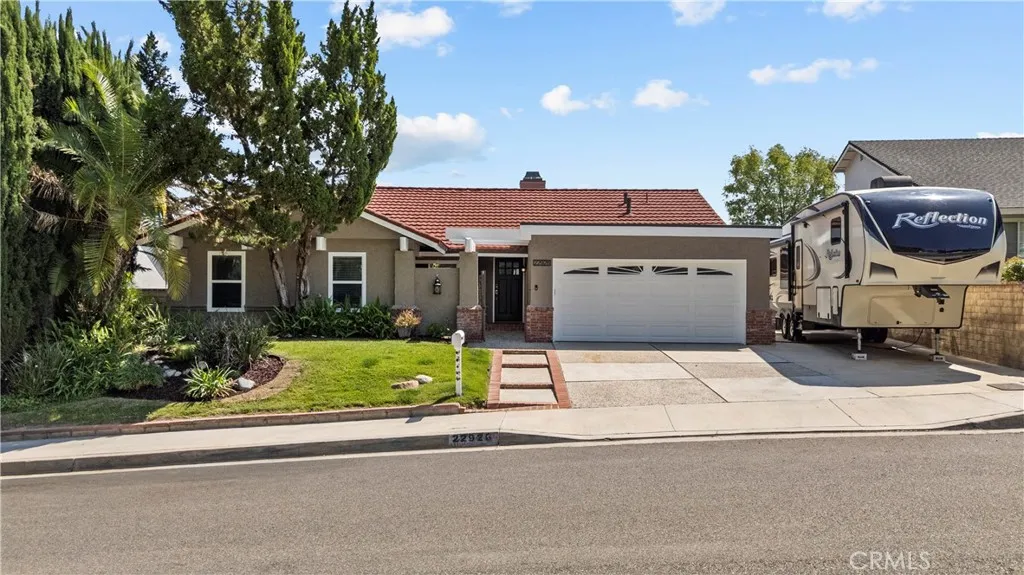 Valencia, CA 91354