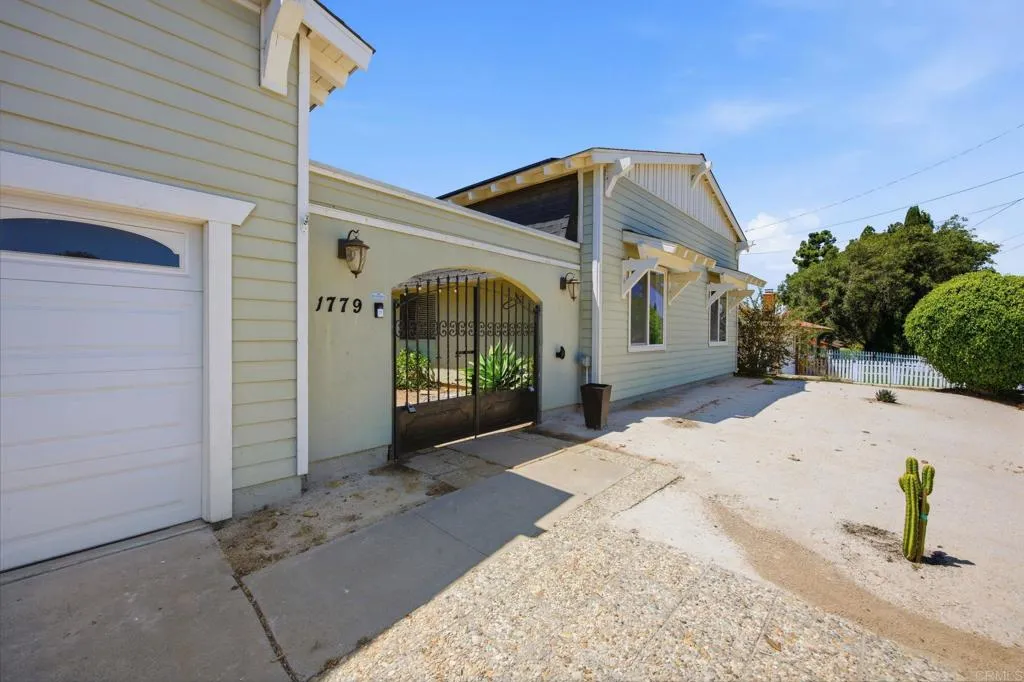 https://cdn.realtyfeed.com/cdn/127/306719505/3fc64c3915a6007c54bfcedf11142d9a.webp