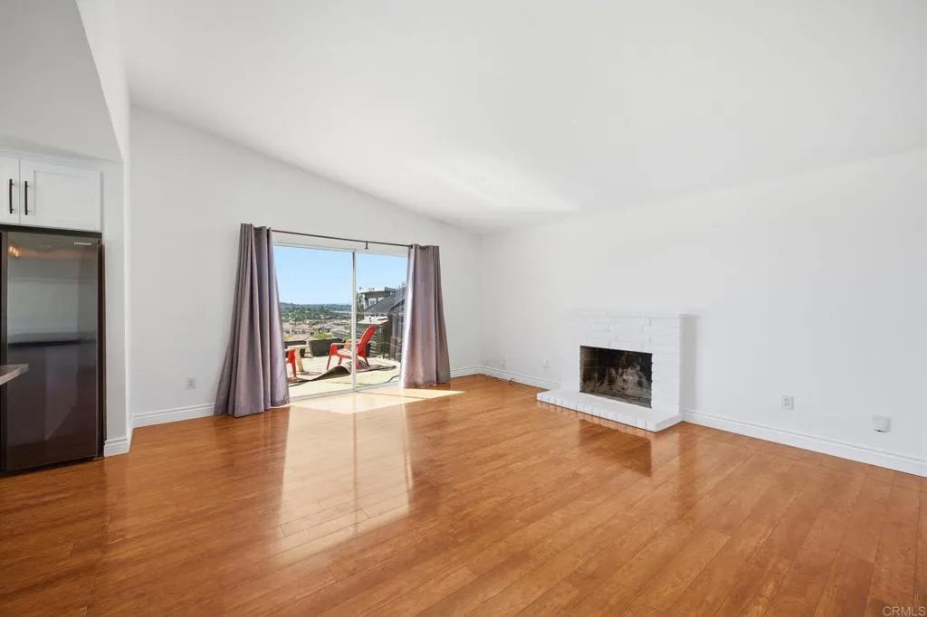 https://cdn.realtyfeed.com/cdn/127/306719505/92cf9a5ff9e8c67dff4decdf1f6f8540.webp