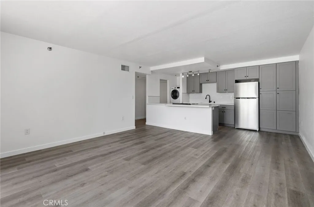 Photo #14: OC26106023 Listing: Photo #14