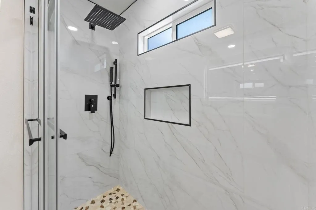 https://cdn.realtyfeed.com/cdn/127/306719521/2d7932194ced99f1762504eadc3e3e6c.webp
