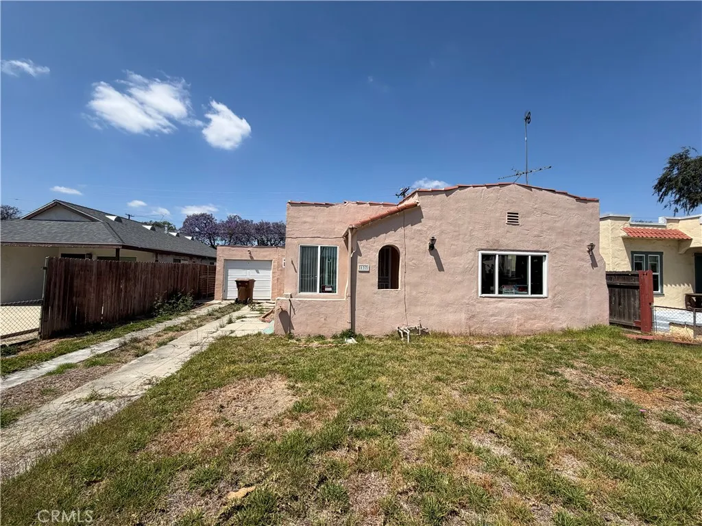 Fullerton, CA 92832