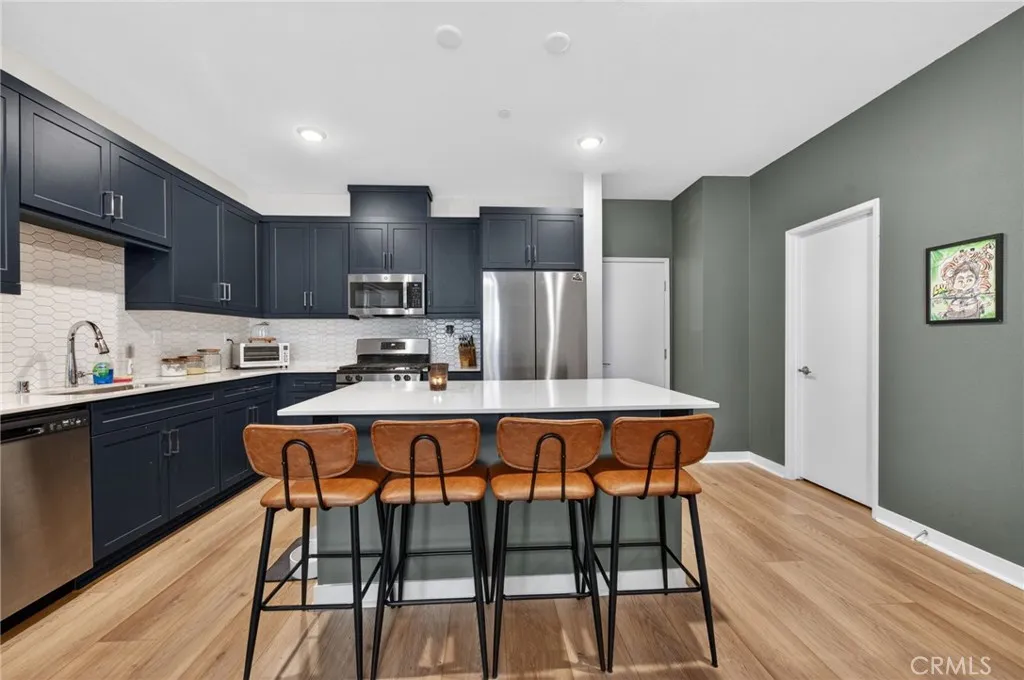 Photo #10: SW26105480 Listing: Photo #10