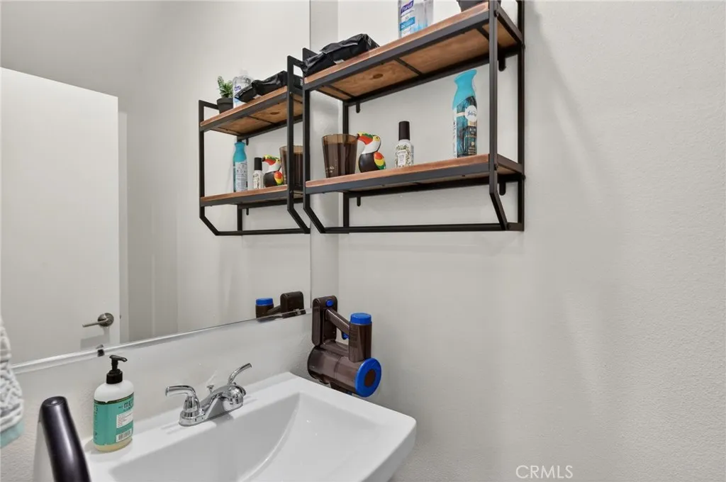 Photo #16: SW26105480 Listing: Photo #16