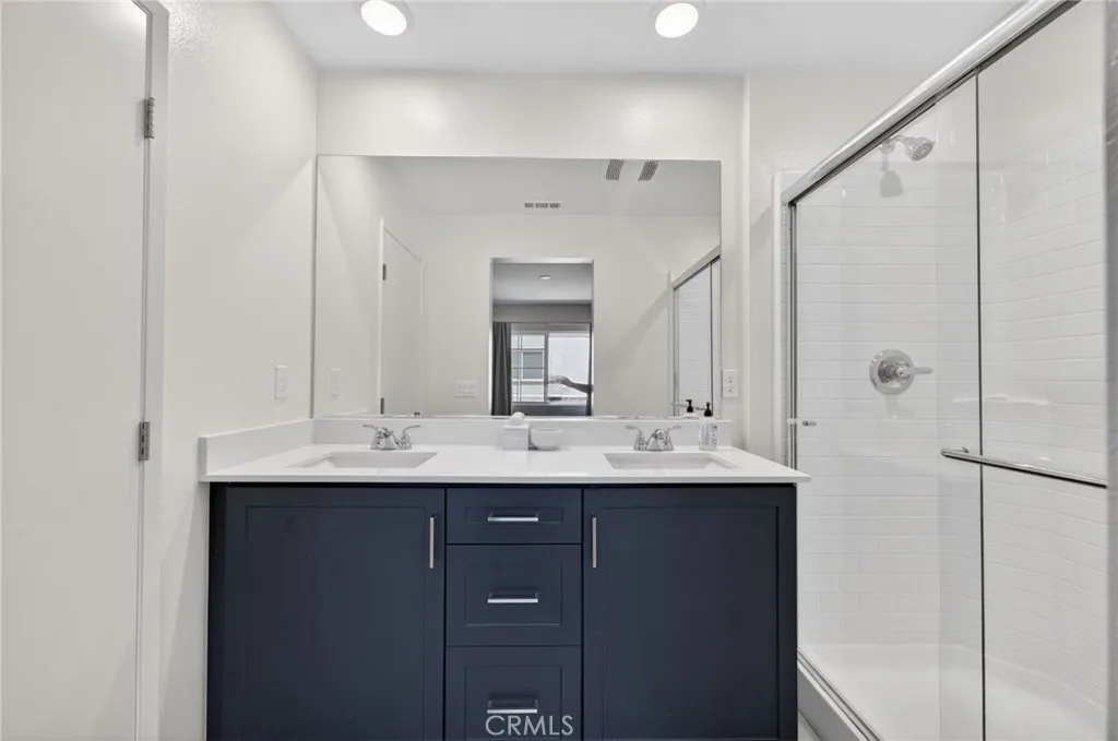 Photo #25: SW26105480 Listing: Photo #25