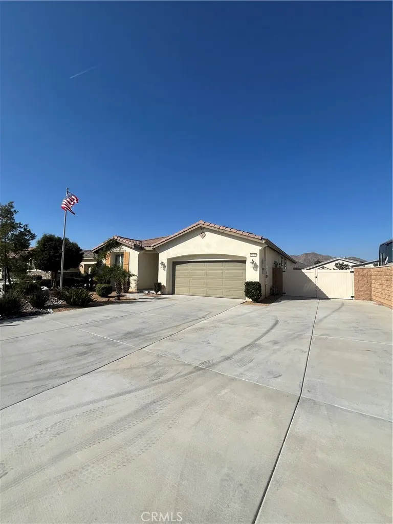 Menifee, CA 92584
