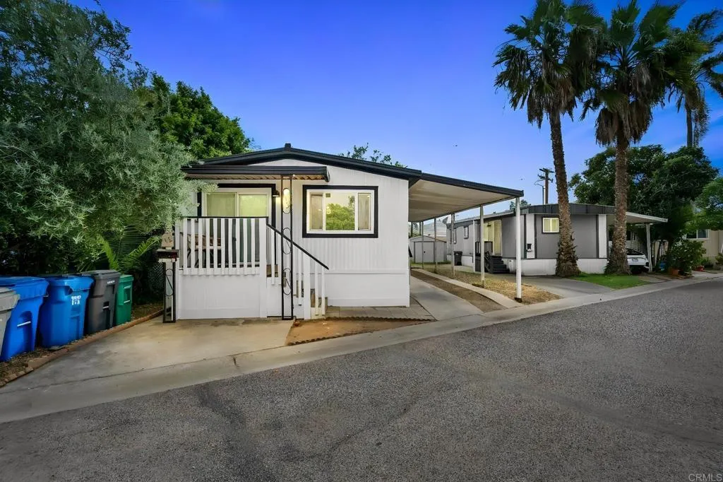 Santee, CA 92071