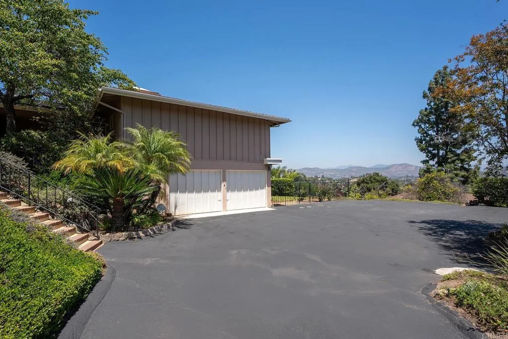 https://cdn.realtyfeed.com/cdn/127/306719586/8b33a1782e9e7bda4da02f6e917e23d6.webp