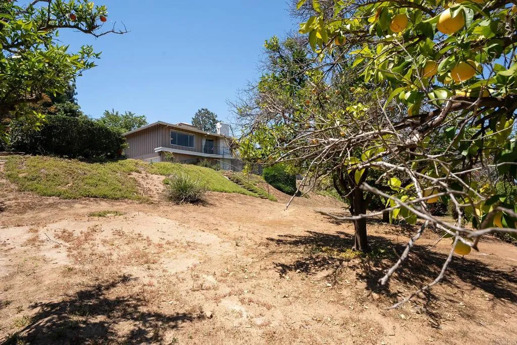 https://cdn.realtyfeed.com/cdn/127/306719586/8c3dd58e2d9c307be70ab3a4042c9a4c.webp