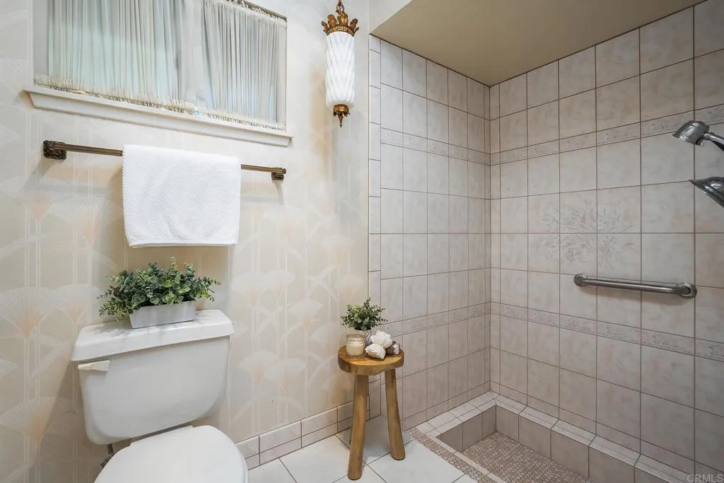 https://cdn.realtyfeed.com/cdn/127/306719586/a17aba36c807d7cb2d8fa5dcbbe59f4d.webp