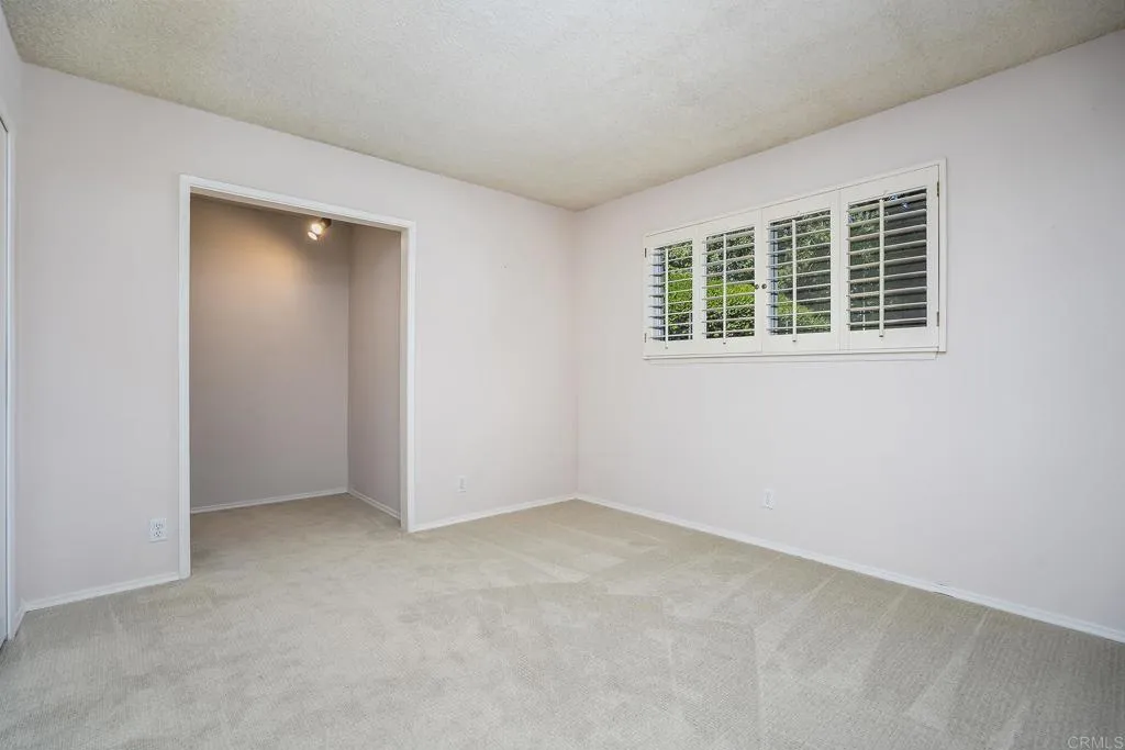 https://cdn.realtyfeed.com/cdn/127/306719586/fb6683f3ecf6102dcb42f0df955bbc82.webp
