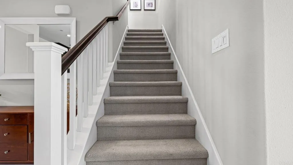 https://cdn.realtyfeed.com/cdn/127/306719601/1b2bf36274f39bfa247097d91e266c8c.webp