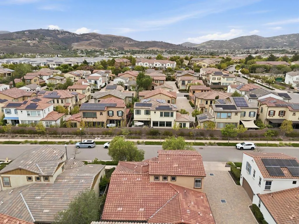 https://cdn.realtyfeed.com/cdn/127/306719601/4aefcfaba1334ffe6923abdce3604642.webp