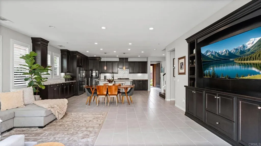 https://cdn.realtyfeed.com/cdn/127/306719601/8c9ab9d4b5f2cdd51cb63ad6a2feab71.webp