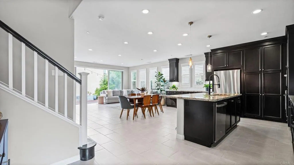https://cdn.realtyfeed.com/cdn/127/306719601/c5df9b445bed216195fd8bb4f0b15fab.webp