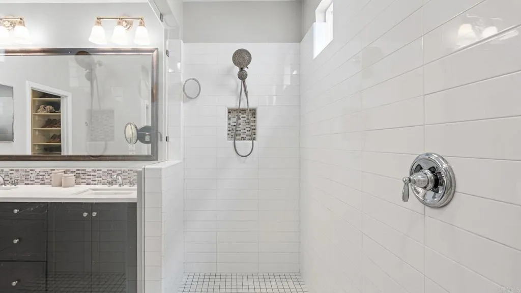 https://cdn.realtyfeed.com/cdn/127/306719601/d80dcadca0c439923ec33da1f7e333ff.webp