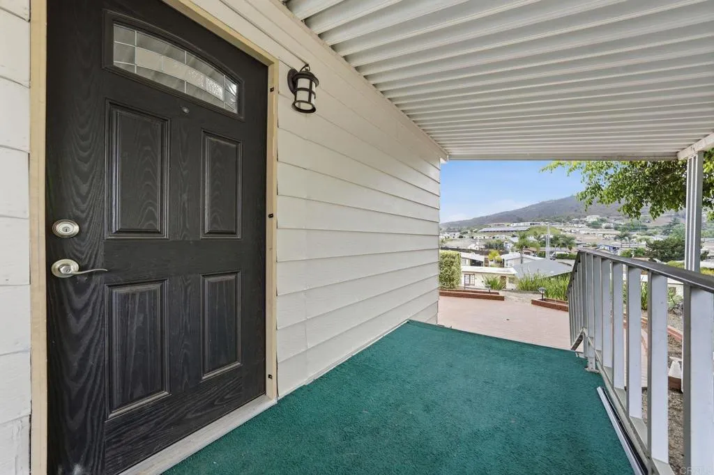 https://cdn.realtyfeed.com/cdn/127/306719653/56defcbe1682dab5237b7516e47ad01d.webp