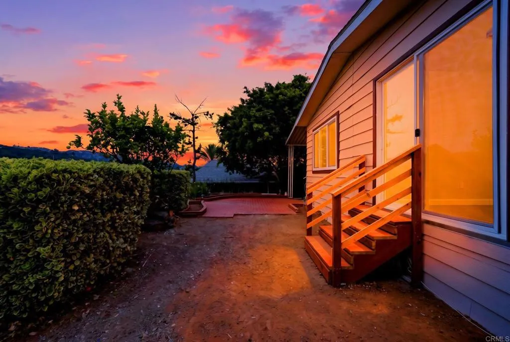 https://cdn.realtyfeed.com/cdn/127/306719653/6d01876906d2ec9a01b3c94a4ebdf51f.webp