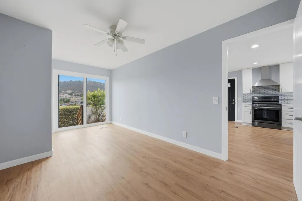https://cdn.realtyfeed.com/cdn/127/306719653/d65e8d41b30269a5214ba393cefd38ac.webp