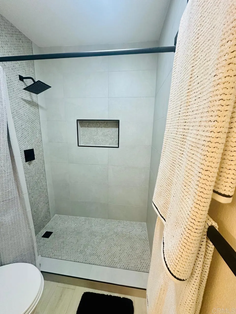 https://cdn.realtyfeed.com/cdn/127/306719677/4c8ac1ad2cb7910cfd1021426ed1e427.webp
