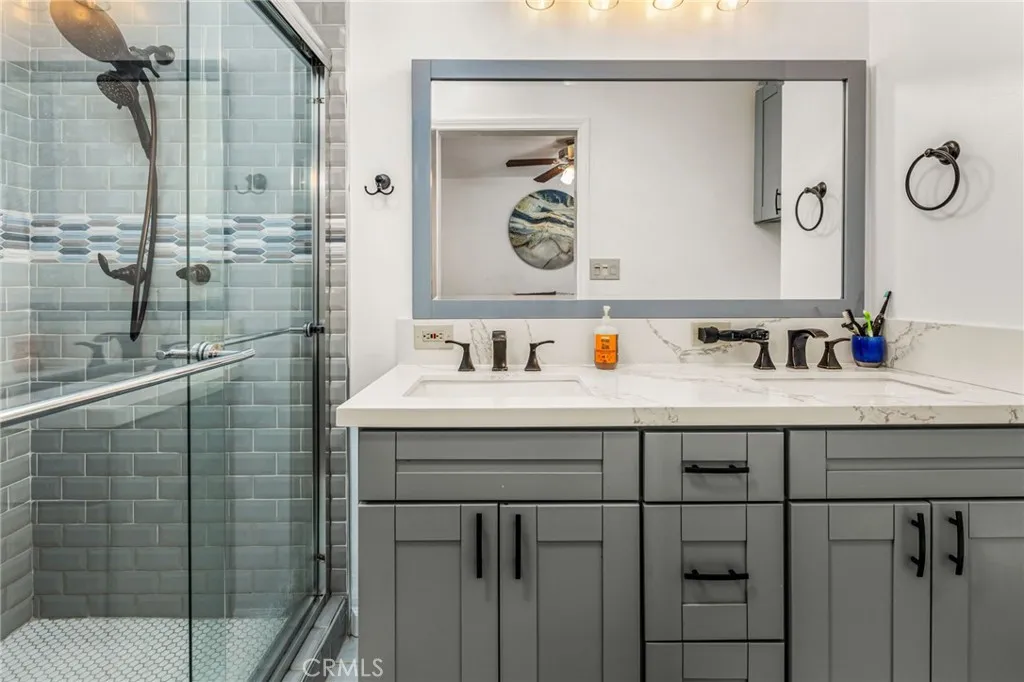 https://cdn.realtyfeed.com/cdn/127/306719701/c61a66d6f2d5576009236fddaba88a5d.webp
