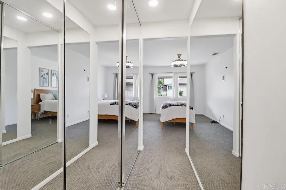 https://cdn.realtyfeed.com/cdn/127/306719712/08086b11e03bf6aa9149ec967574fa9c.webp