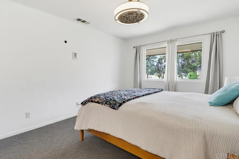 https://cdn.realtyfeed.com/cdn/127/306719712/153e99dca4b6a6d9d02945915d219084.webp