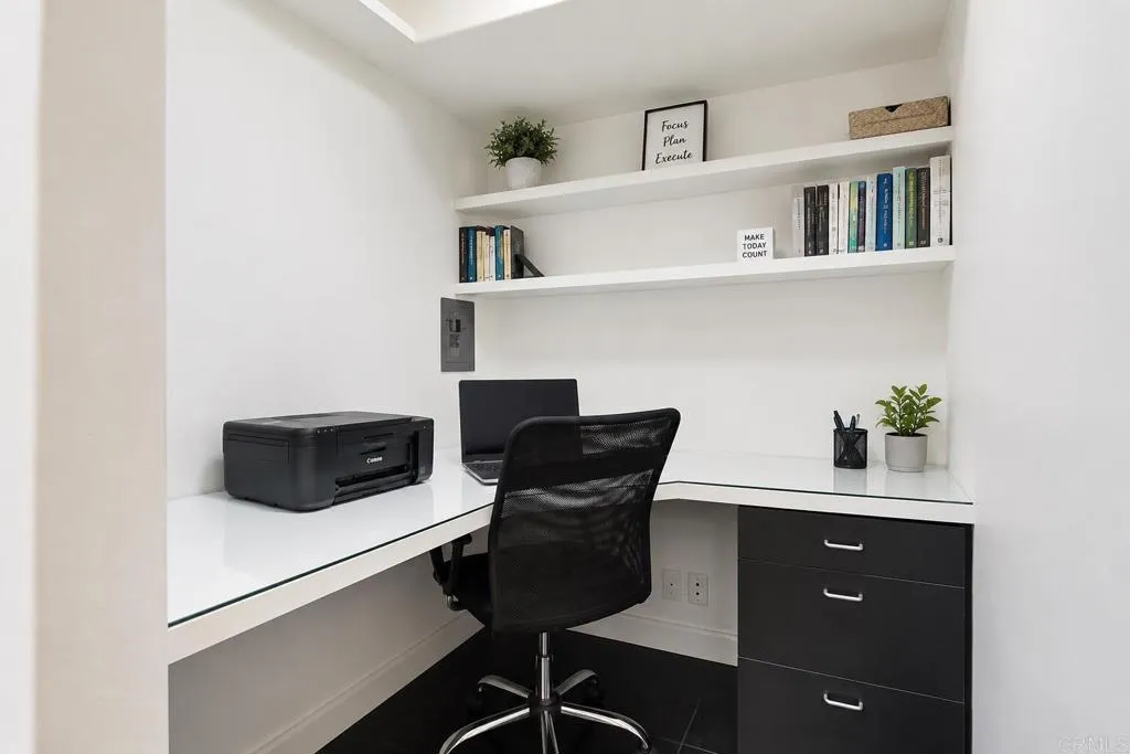 https://cdn.realtyfeed.com/cdn/127/306719712/1c07b4b3a969a00221d3bd7b8b67b964.webp