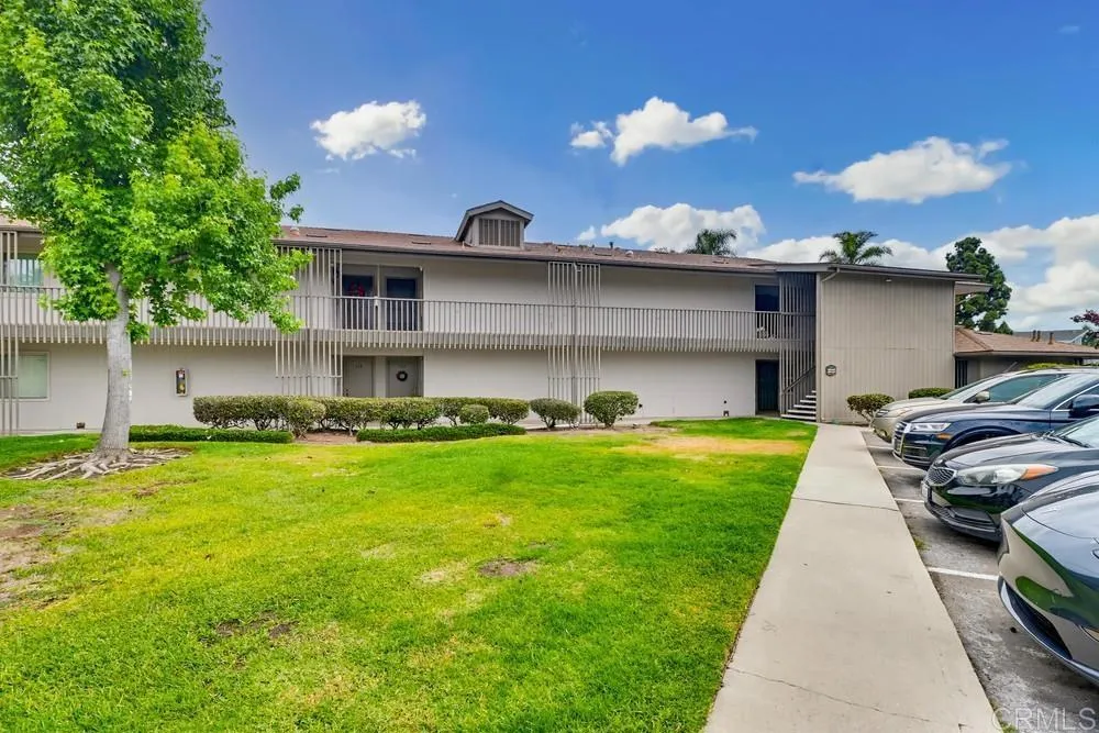 https://cdn.realtyfeed.com/cdn/127/306719712/8227585a2417f11b11da61e7f66c35da.webp