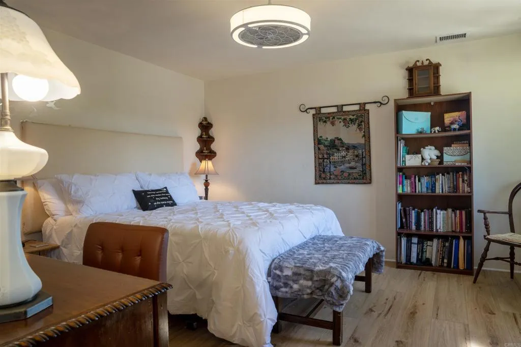 https://cdn.realtyfeed.com/cdn/127/306719721/d7835da1b10ab414209dd142572f26b6.webp