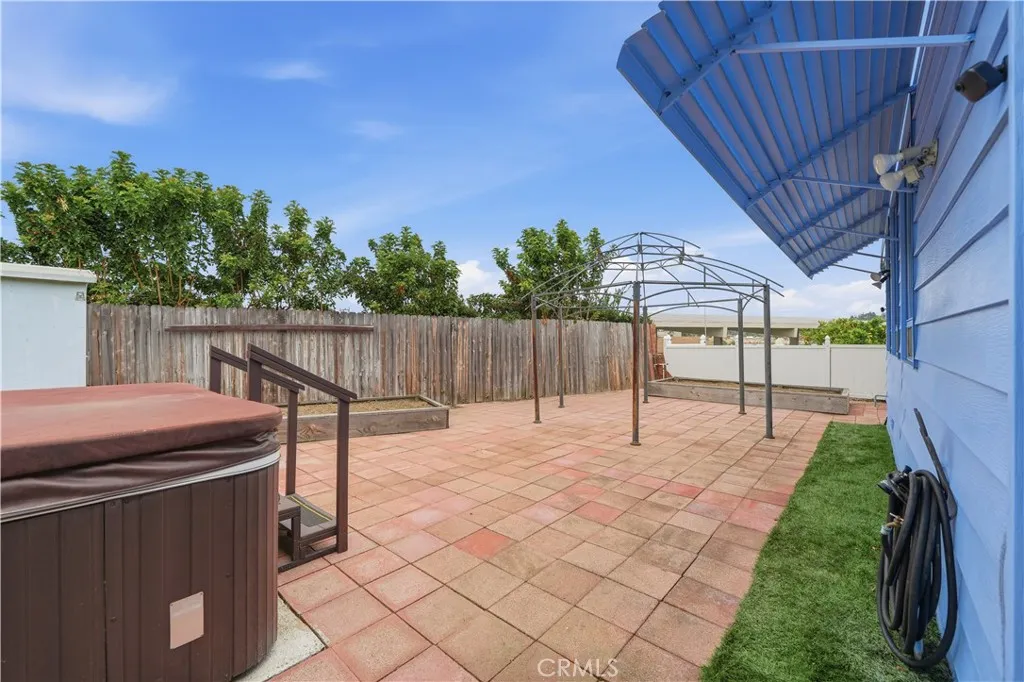 https://cdn.realtyfeed.com/cdn/127/306719753/ca2ab7eeeec6f36586b5acd1c426e933.webp