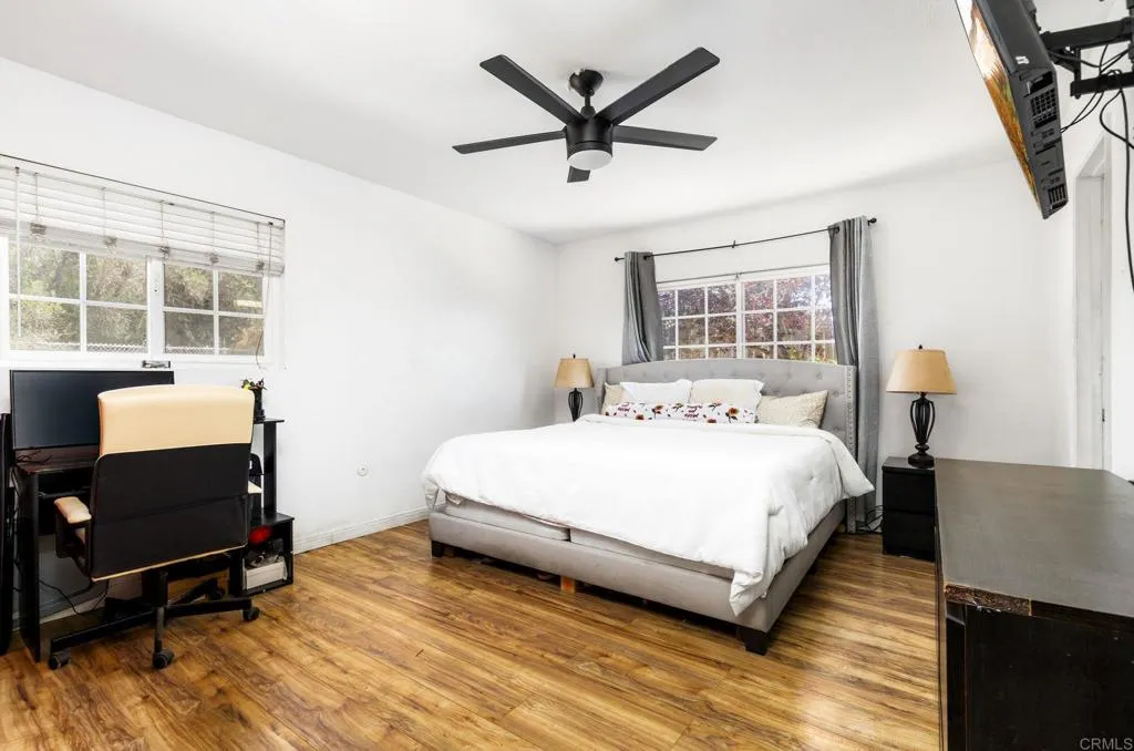 https://cdn.realtyfeed.com/cdn/127/306719756/037f7953b191e315b4dde8d79e068060.webp