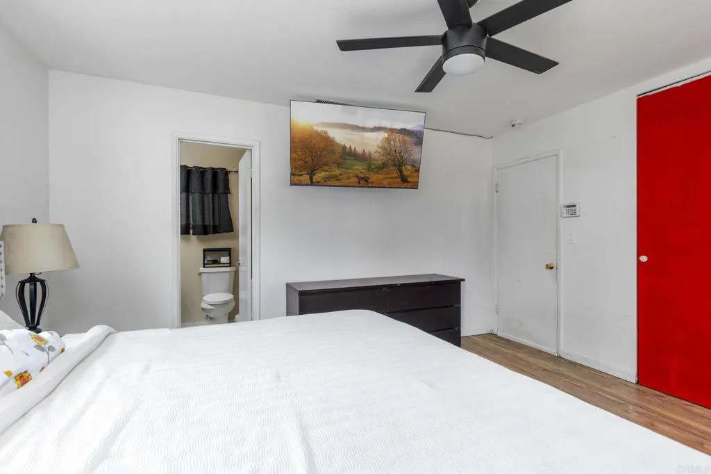 https://cdn.realtyfeed.com/cdn/127/306719756/ff4a04fd01fcf3e127a5abd98086efd2.webp