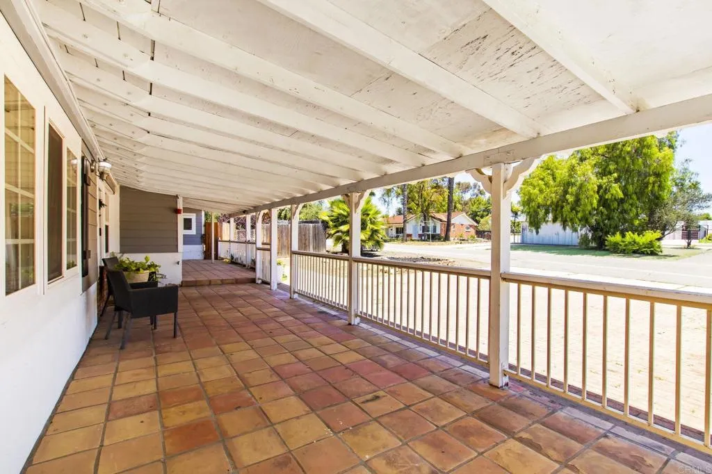 https://cdn.realtyfeed.com/cdn/127/306719756/ff5d66e74f35f6a99096af34071f8b81.webp