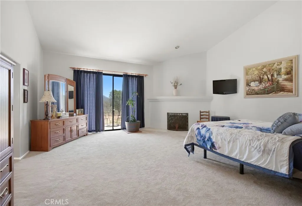 https://cdn.realtyfeed.com/cdn/127/306719758/211543de9d34e38c5492c697a045d47b.webp