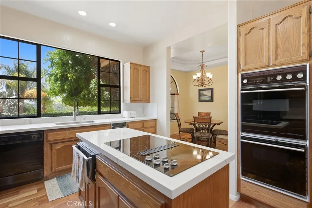 https://cdn.realtyfeed.com/cdn/127/306719758/91b8eb62ca1d47d5ed44d1db05666f08.webp